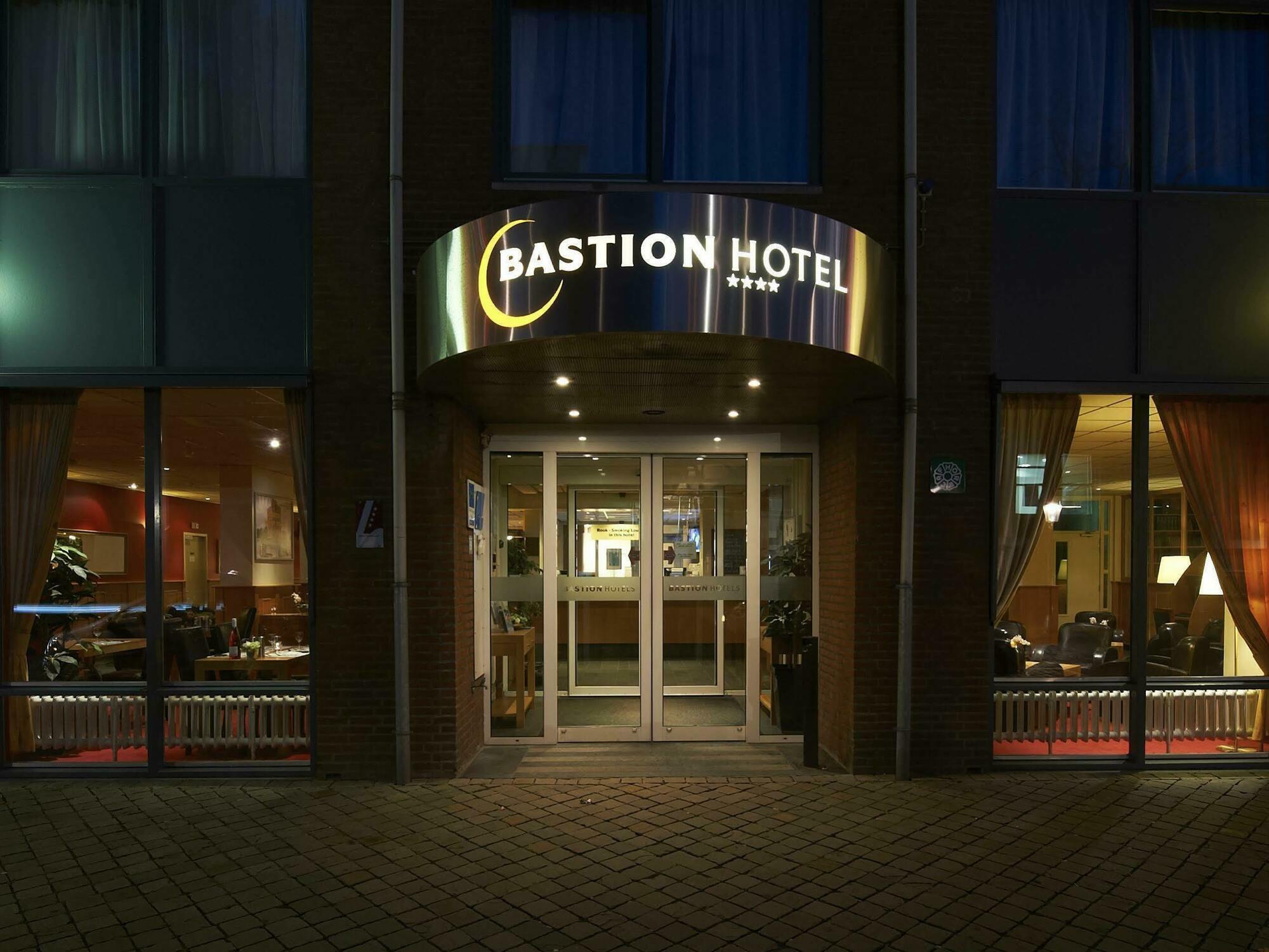 Bastion Hotel Maastricht Centrum Exterior foto